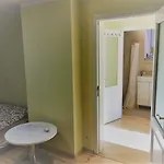 Excelent With Garden And Free Parking Riga