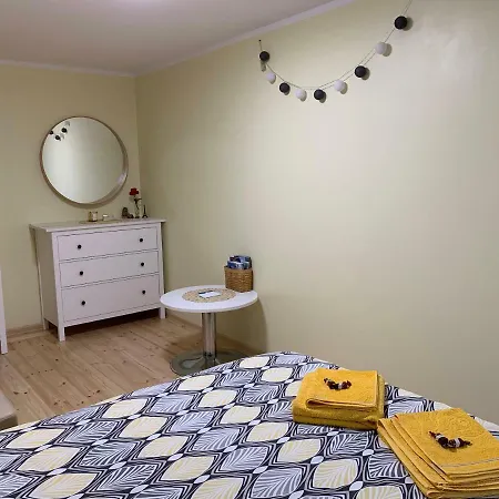 Excelent With Garden And Free Parking Апартаменти Рига