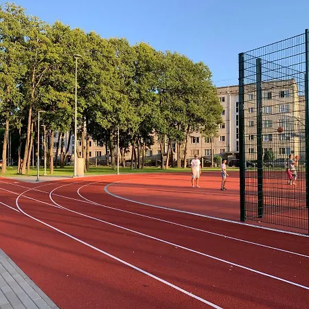 Excelent With Garden And Free Parking Apartament *